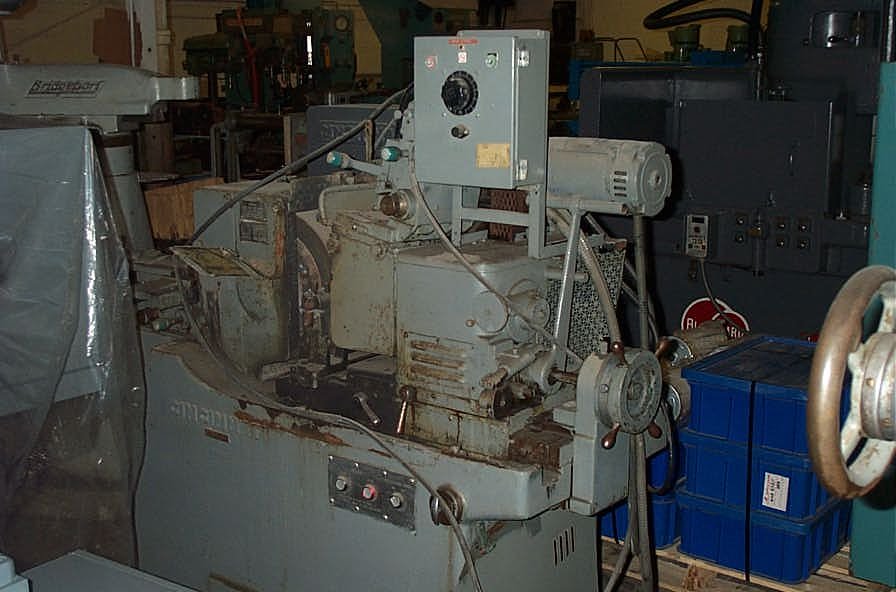 Cincinnati Centerless Grinder