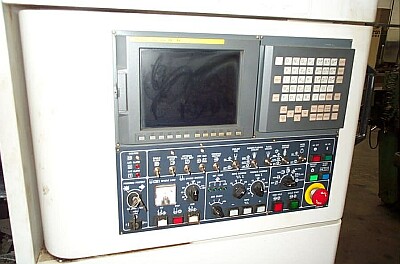 Daewoo Model DVC-500 CNC Vertical Machining Center